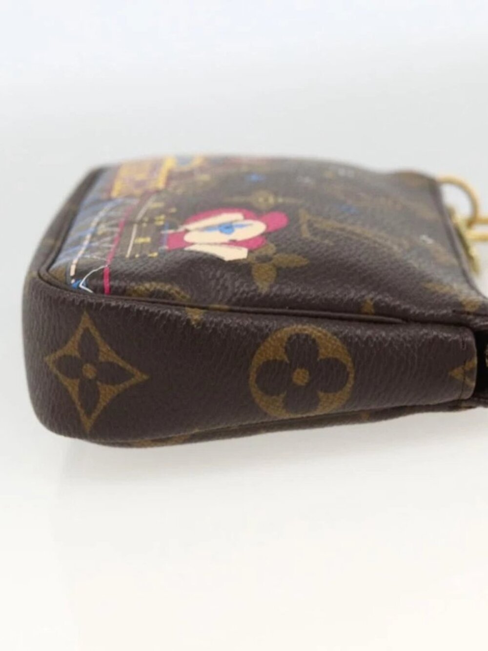 LOUIS VUITTON Monogram Vivienne Mini Pochette Accessoires M81637 Auth 167034SM - Picture 5 of 14